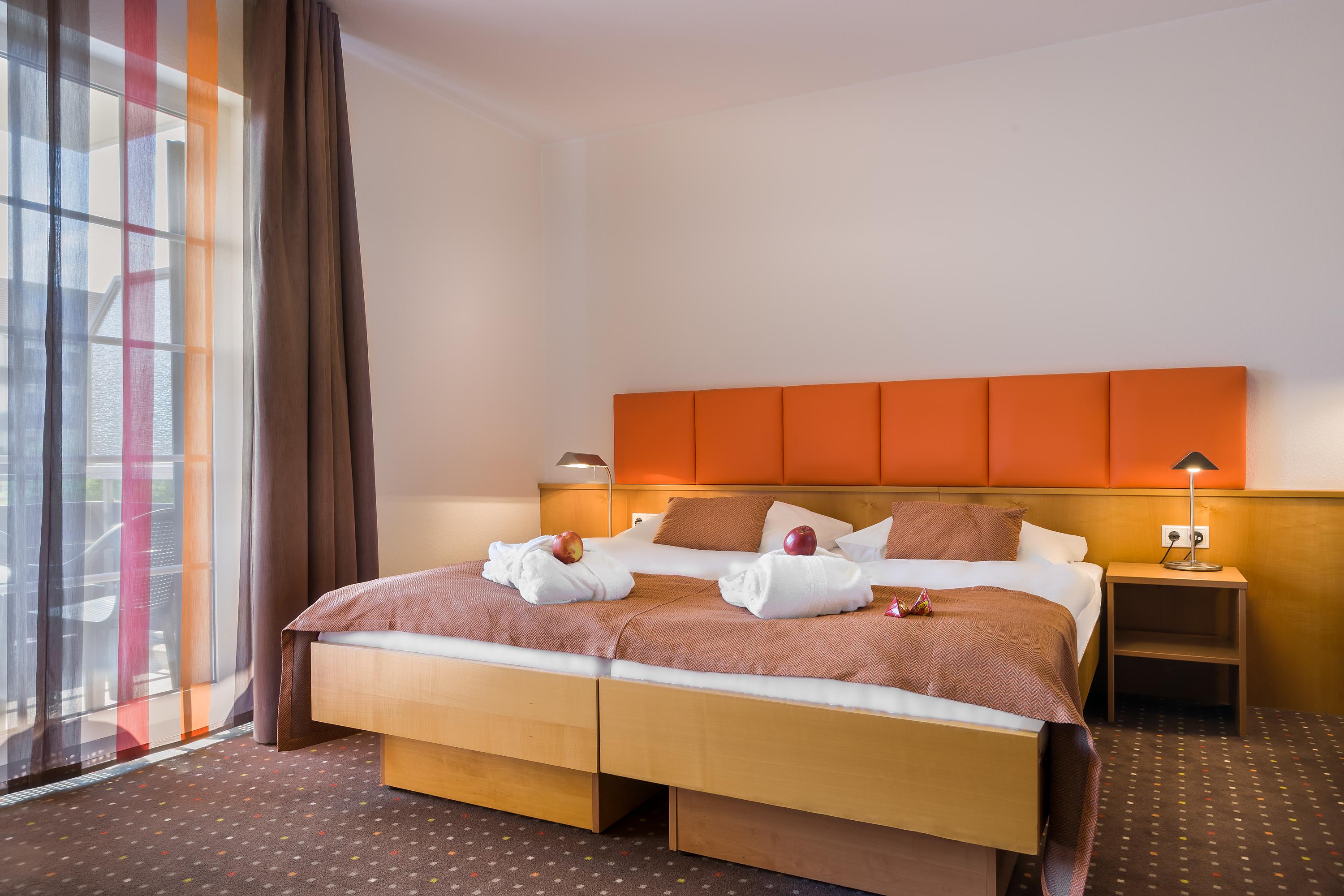 อโครา โฮเทล อุนด์ โวเนิน ดึสเซลดอร์ฟ Hotel ดุสเซลดอร์ฟ ภายนอก รูปภาพ